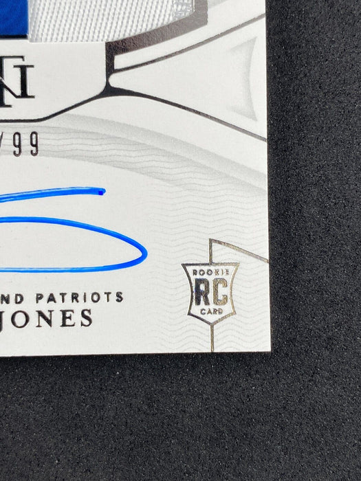 2021 National Treasures Mac Jones Rookie Signature Combo Ball Patch AUTO /99