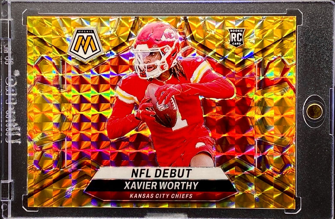 Xavier Worthy ROOKIE YELLOW GOLD REFRACTOR INVESTMENT CARD CHIEFS w/HOLDER