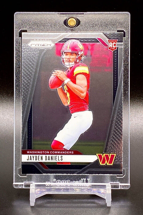 Jayden Daniels ROOKIE CARD PANINI WASHINGTON COMMANDERS MINT w/CASE