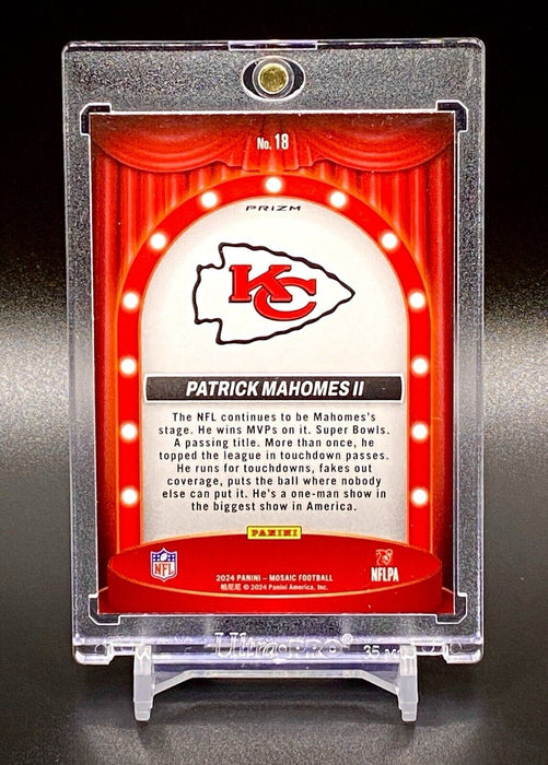 Patrick Mahomes RARE REFRACTOR INSERT INVESTMENT CARD SP CHIEFS W/CASE