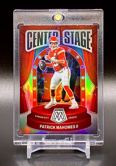 Patrick Mahomes RARE REFRACTOR INSERT INVESTMENT CARD SP CHIEFS W/CASE