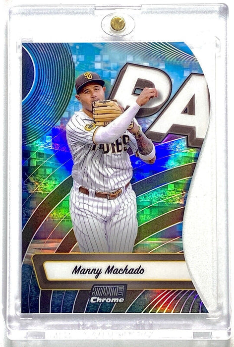 Manny Machado REFRACTOR Card - RARE DIE-CUT CHROME PADRES INCLUDES CASE