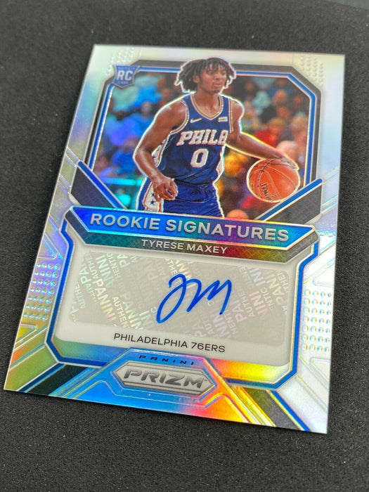 2020 Prizm Tyrese Maxey Rookie Signatures Silver Auto RC