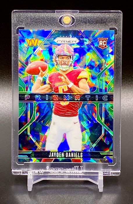 Jayden Daniels RARE GREEN CRACKED ICE REFRACTOR ROOKIE CARD SP COMMANDERS w/CASE