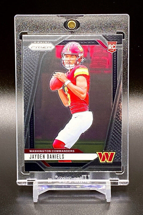 Jayden Daniels ROOKIE CARD PANINI WASHINGTON COMMANDERS MINT w/CASE