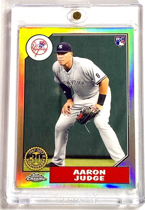 Aaron Judge ROOKIE REFRACTOR CARD SP CHROME YANKEES